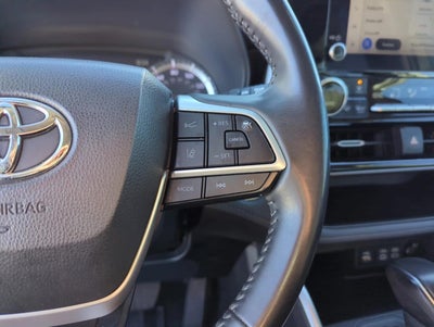 2023 Toyota Highlander LE FWD (GS)