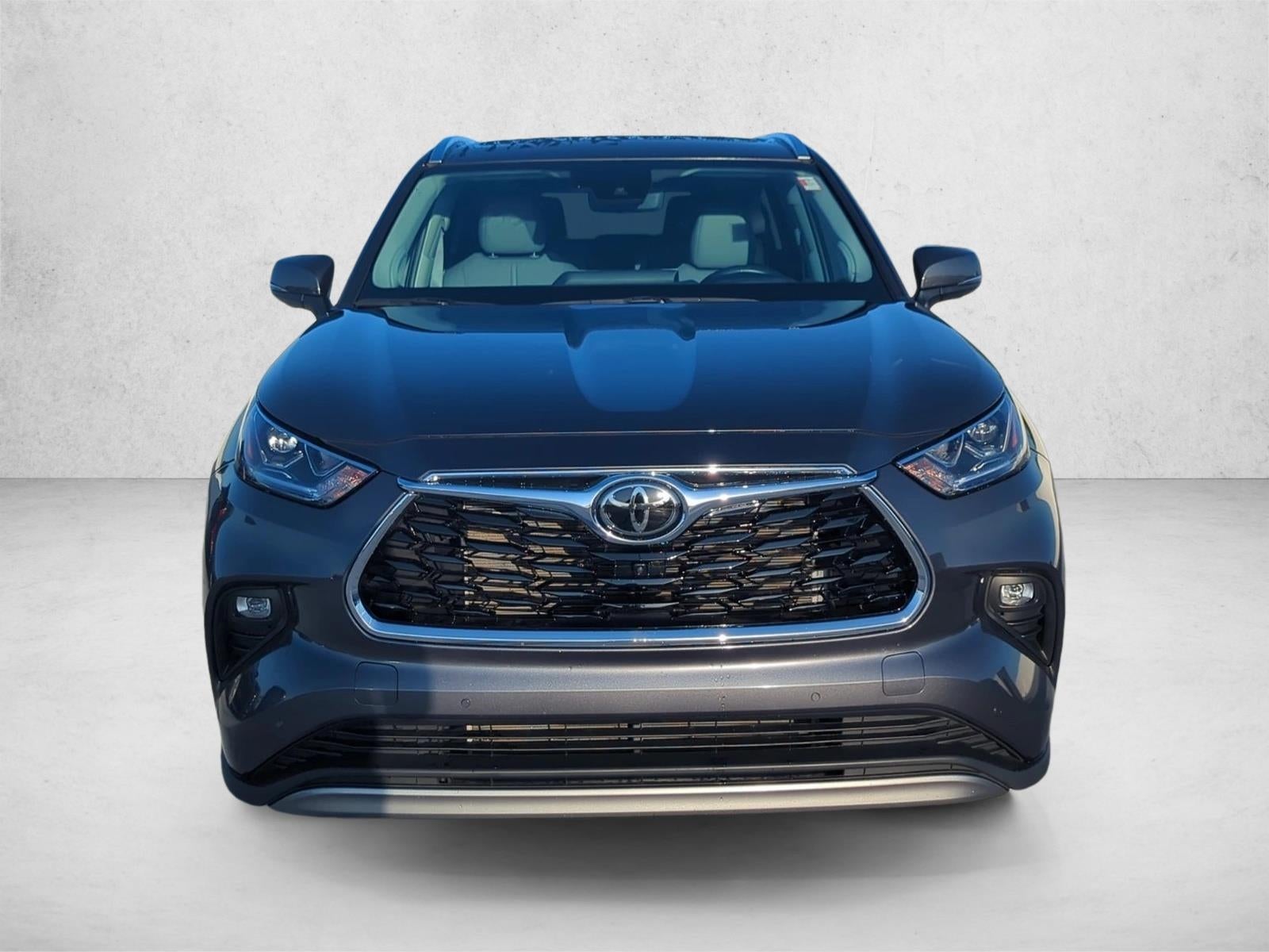 2023 Toyota Highlander Platinum FWD (Natl)