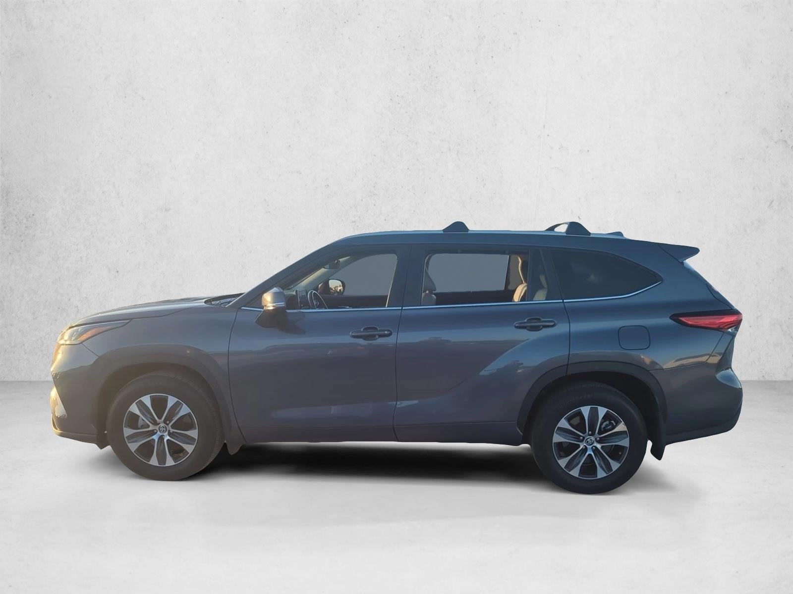 2023 Toyota Highlander XLE AWD (Natl)