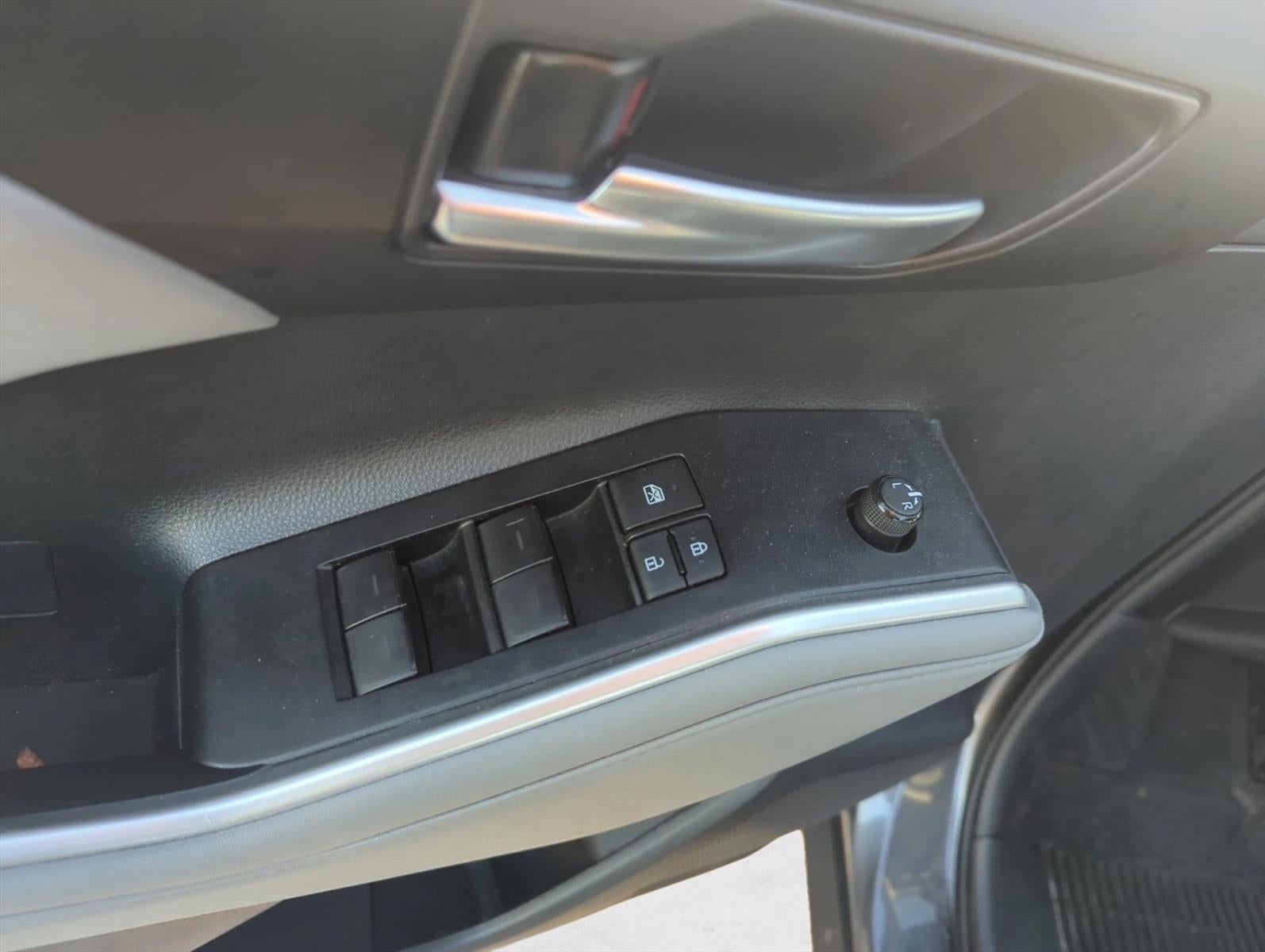 2023 Toyota Highlander XLE AWD (Natl)