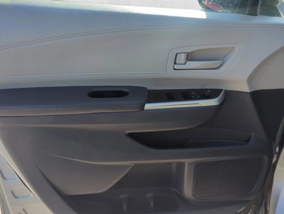 2021 Toyota Sienna LE FWD 8-Passenger (Natl)