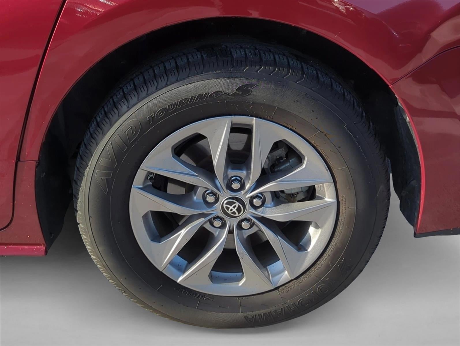 2022 Toyota Sienna LE FWD 8-Passenger (Natl)