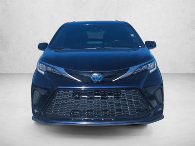 2022 Toyota Sienna XSE FWD 7-Passenger (Natl)