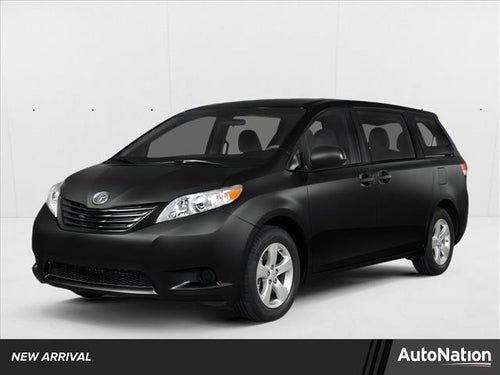 2014 Toyota Sienna 5dr 8-Pass Van V6 XLE FWD (Natl)