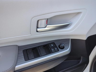 2025 Toyota Sienna XLE FWD 8-Passenger (Natl)