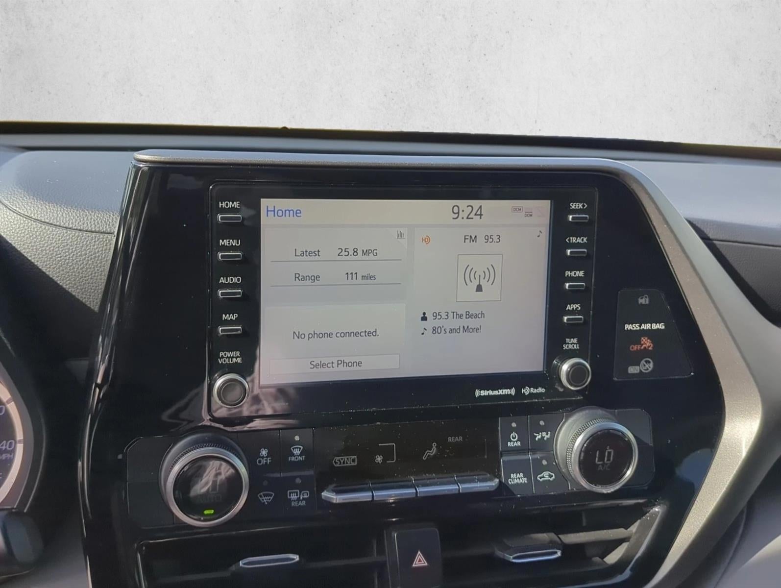 2020 Toyota Highlander LE FWD (GS)