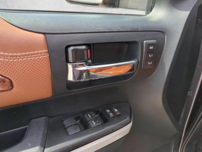 2017 Toyota Tundra 4WD 4WD 1794 Edition CrewMax 5.5' Bed 5.7L (Natl)