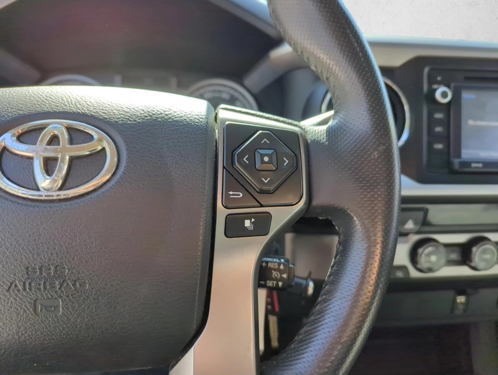 2017 Toyota Tacoma SR5 Double Cab 5' Bed V6 4x2 AT (GS)