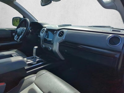 2021 Toyota Tundra 2WD 2WD Limited CrewMax 5.5' Bed 5.7L (GS)