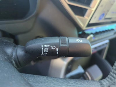 2026 Toyota Tundra 4WD 4WD Limited CrewMax 5.5' Bed (Natl)