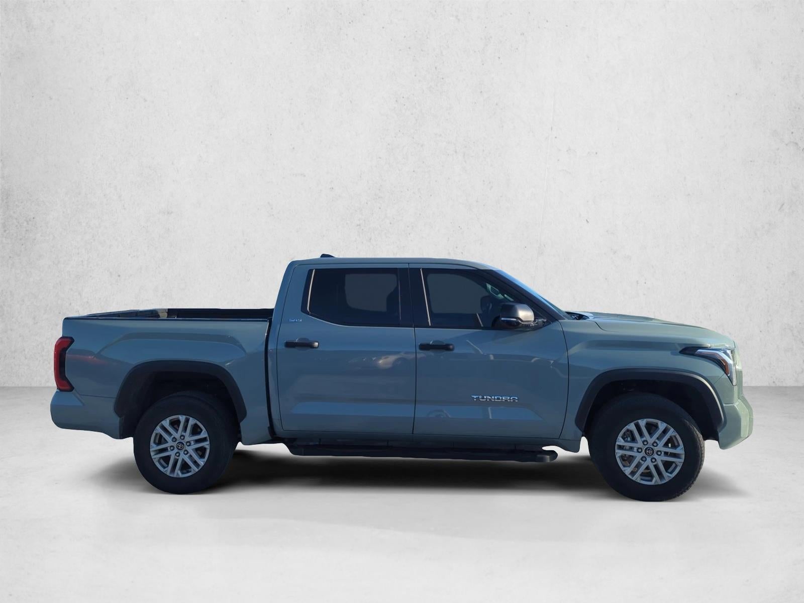 2024 Toyota Tundra 4WD 4WD SR5 CrewMax 5.5' Bed (SE)