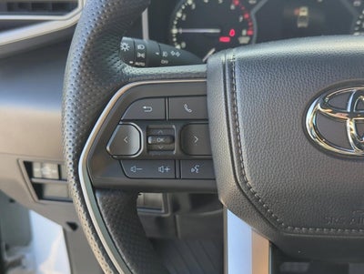 2025 Toyota Tundra 4WD 4WD SR5 CrewMax 5.5' Bed (SE)