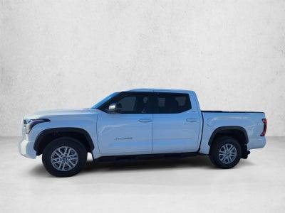 2025 Toyota Tundra 4WD 4WD SR5 CrewMax 5.5' Bed (SE)