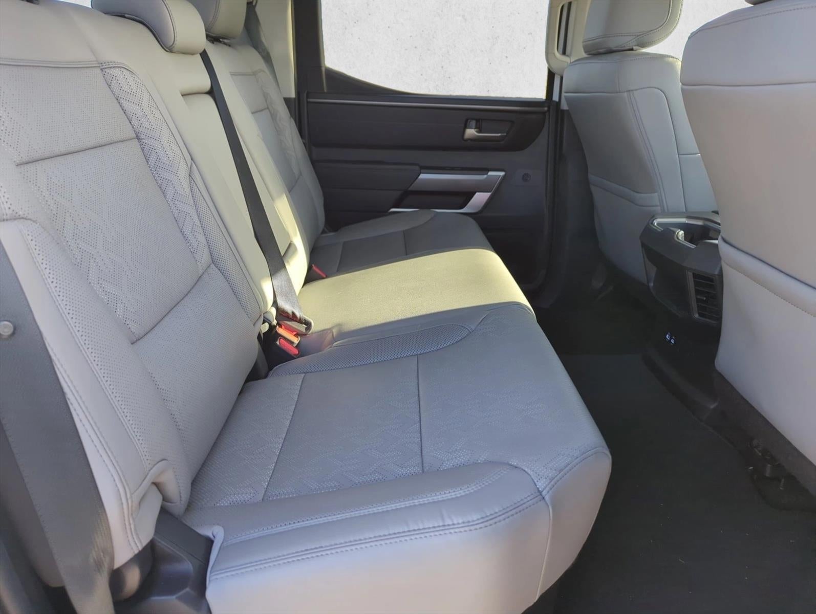 2023 Toyota Tundra 4WD 4WD SR5 CrewMax 5.5' Bed (SE)