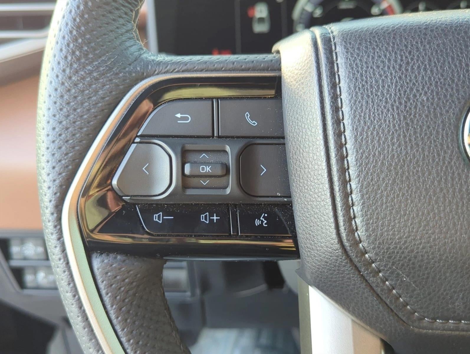 2026 Toyota Tundra 4WD 4WD 1794 Edition Hybrid CrewMax 5.5' Bed (Natl)