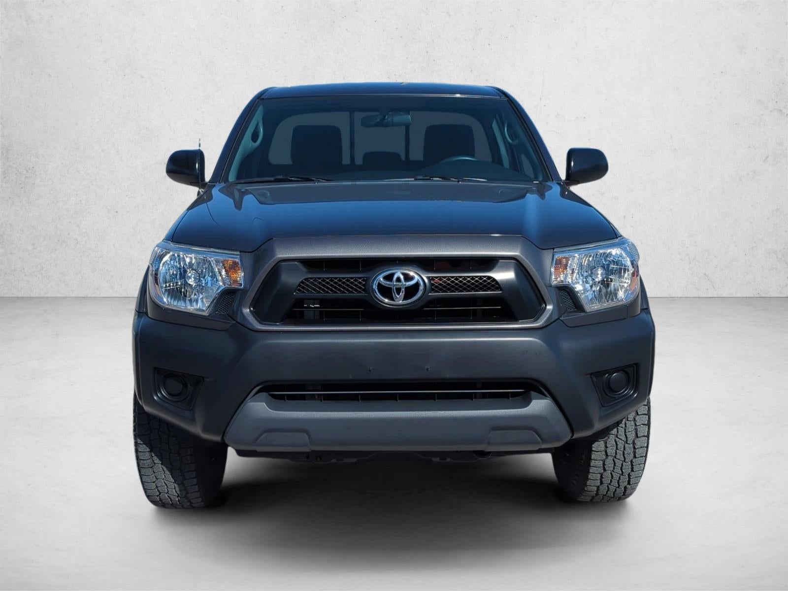2013 Toyota Tacoma 4WD Regular Cab Standard Bed I4 Manual (Natl)