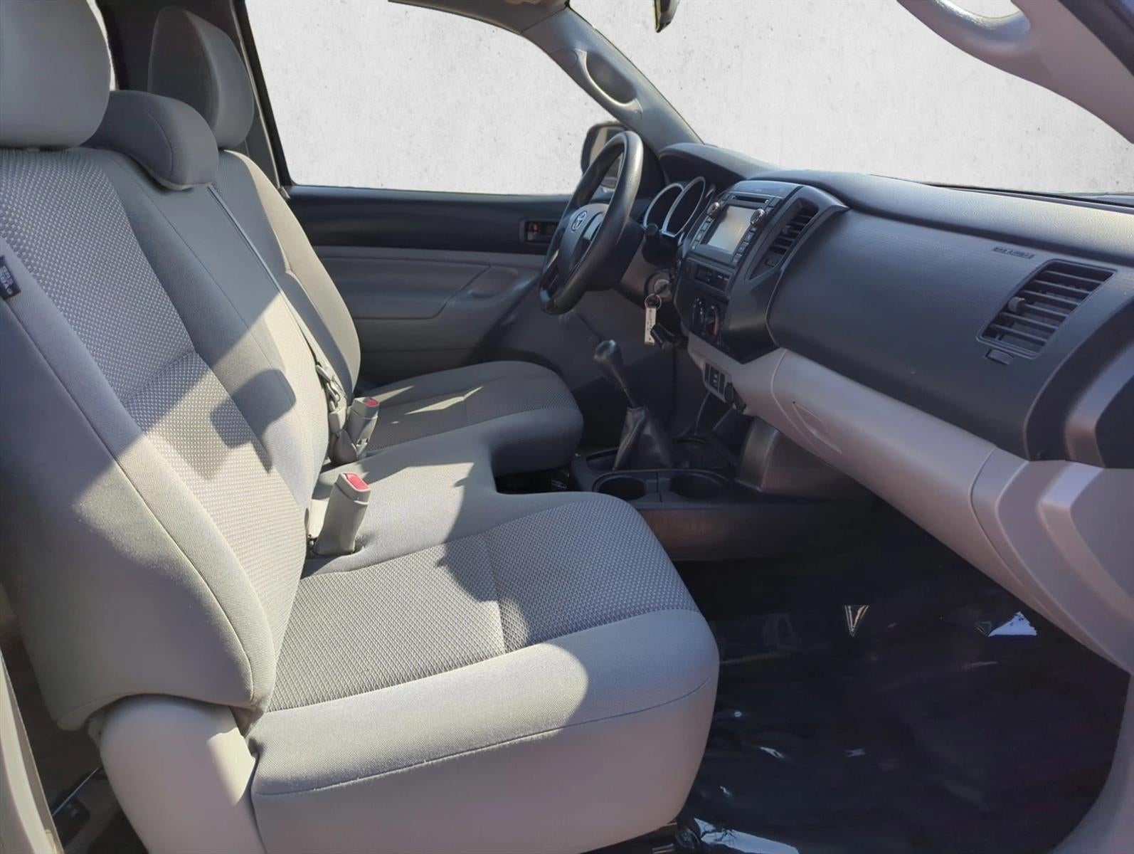 2013 Toyota Tacoma 4WD Regular Cab Standard Bed I4 Manual (Natl)