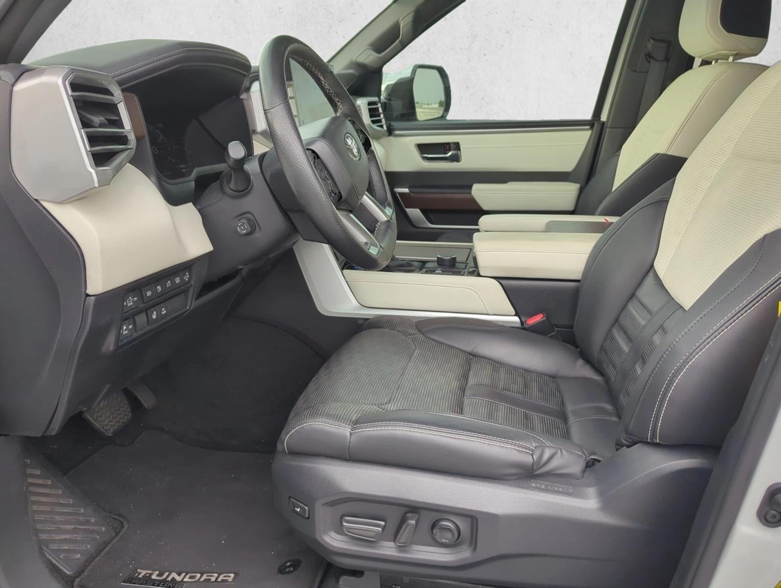 2024 Toyota Tundra 4WD 4WD Capstone Hybrid CrewMax 5.5' Bed (Natl)