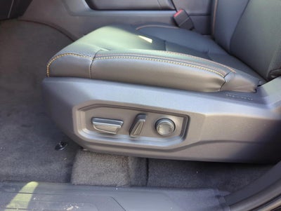 2026 Toyota Tundra 4WD 4WD Limited CrewMax 5.5' Bed (Natl)