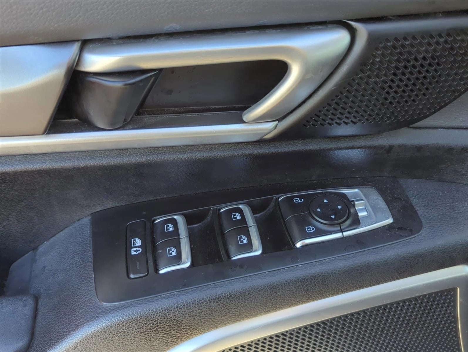 2023 Kia Telluride LX FWD