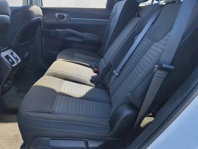2023 Kia Sorento LX FWD
