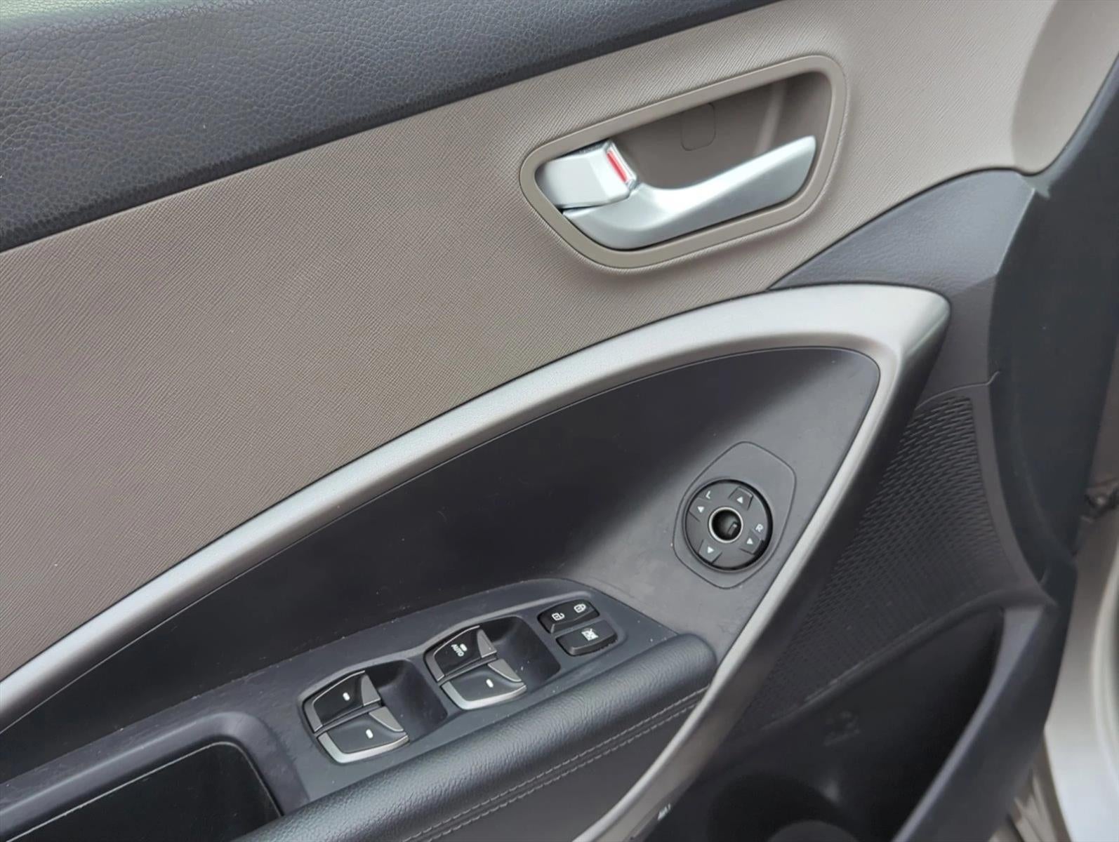 2014 Hyundai Santa Fe Sport FWD 4dr 2.4