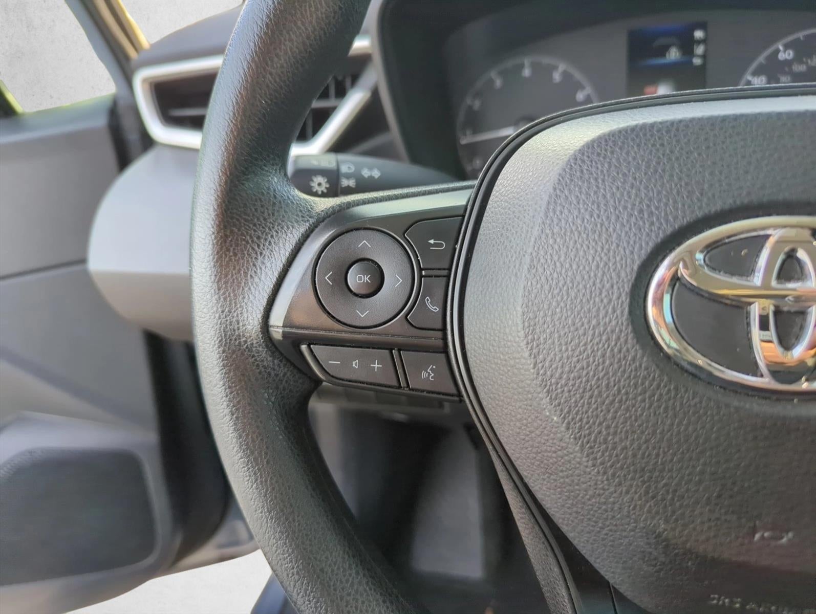 2023 Toyota Corolla LE CVT (Natl)
