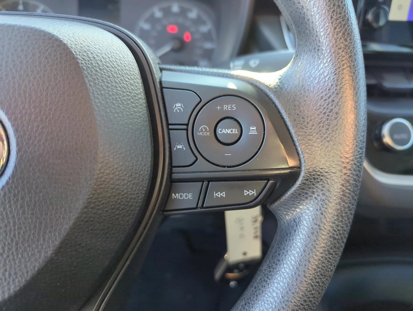 2023 Toyota Corolla LE CVT (Natl)