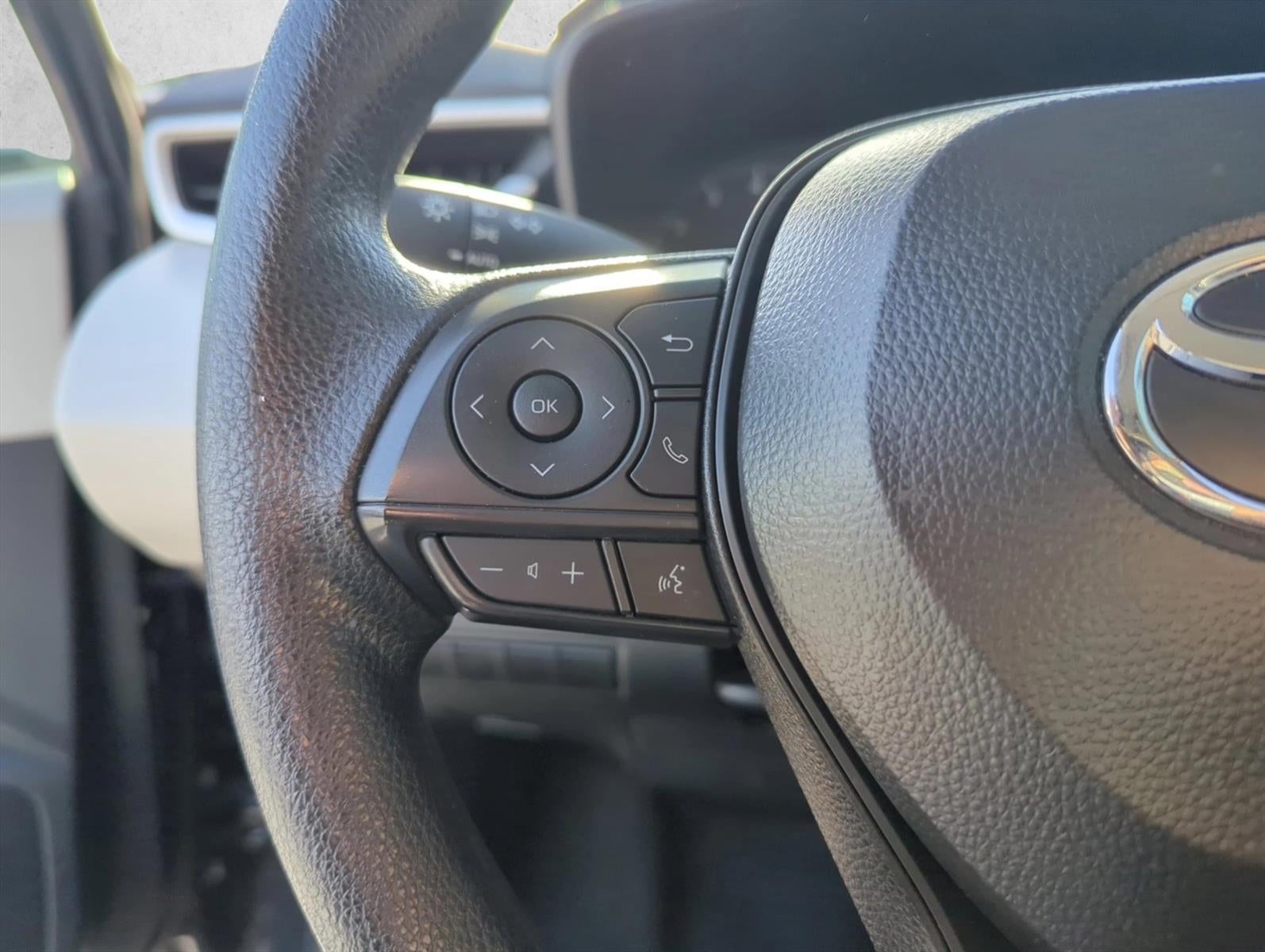 2025 Toyota Corolla LE CVT (Natl)