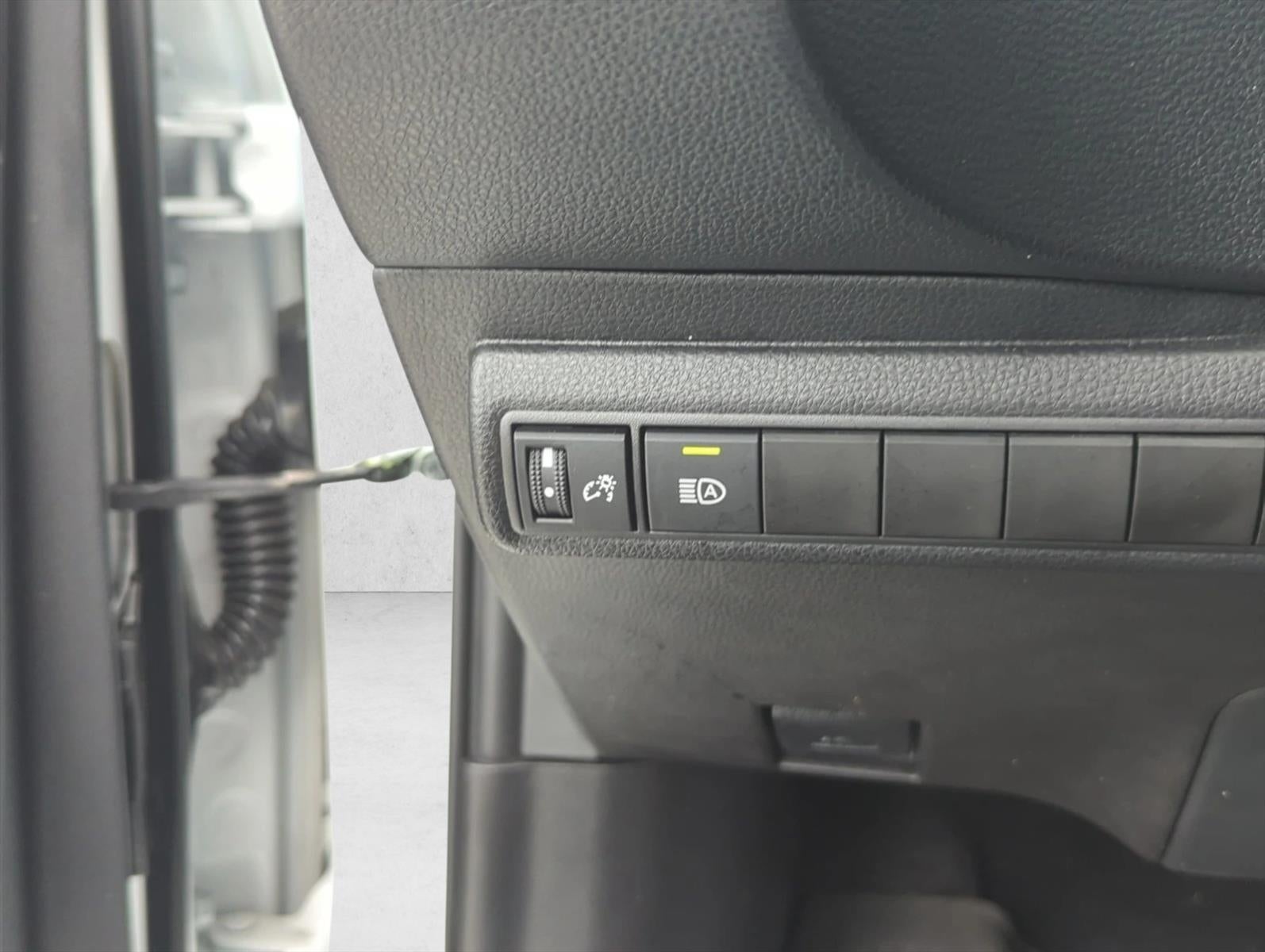 2025 Toyota Corolla LE CVT (Natl)