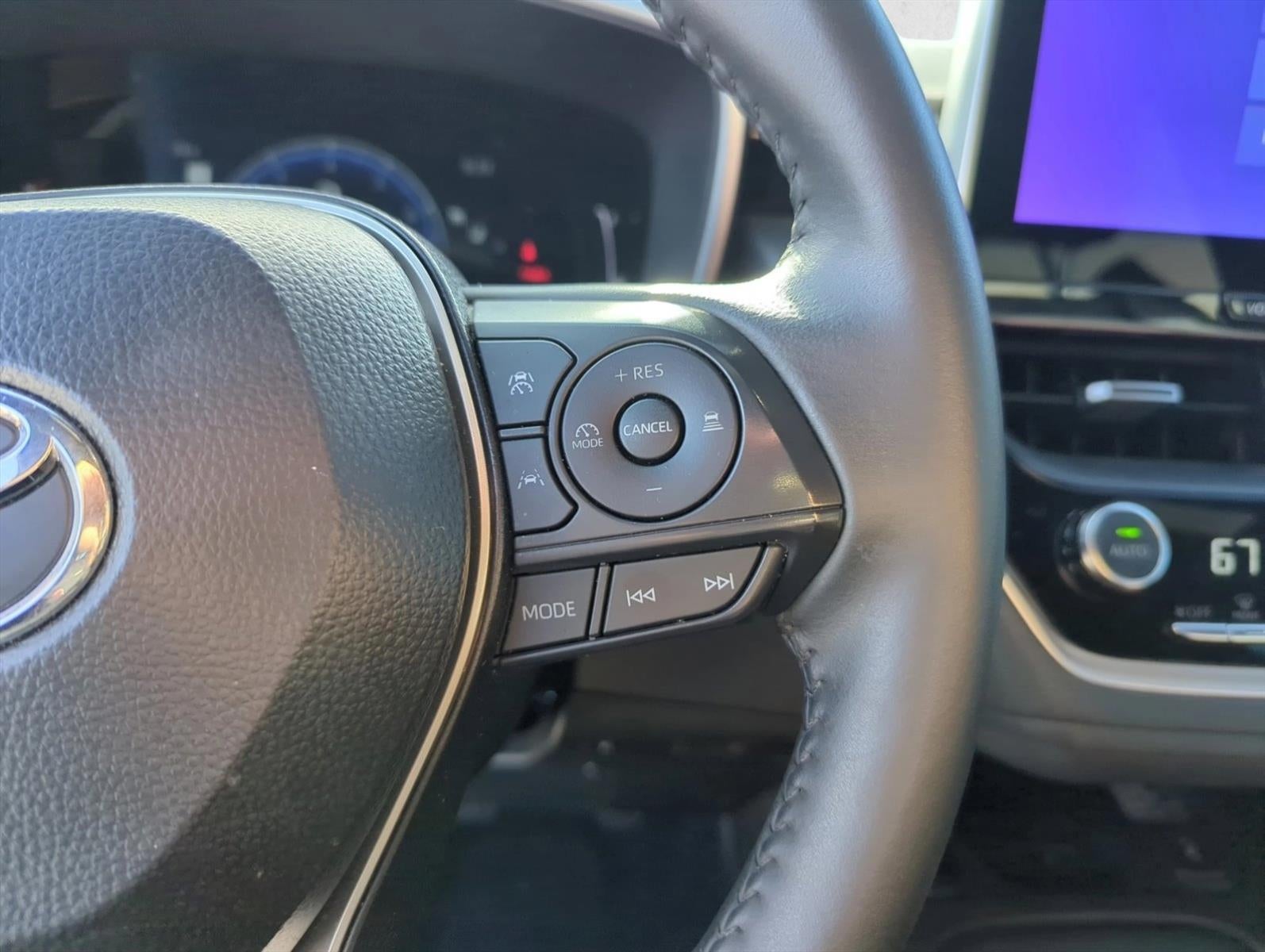 2025 Toyota Corolla XSE CVT (Natl)