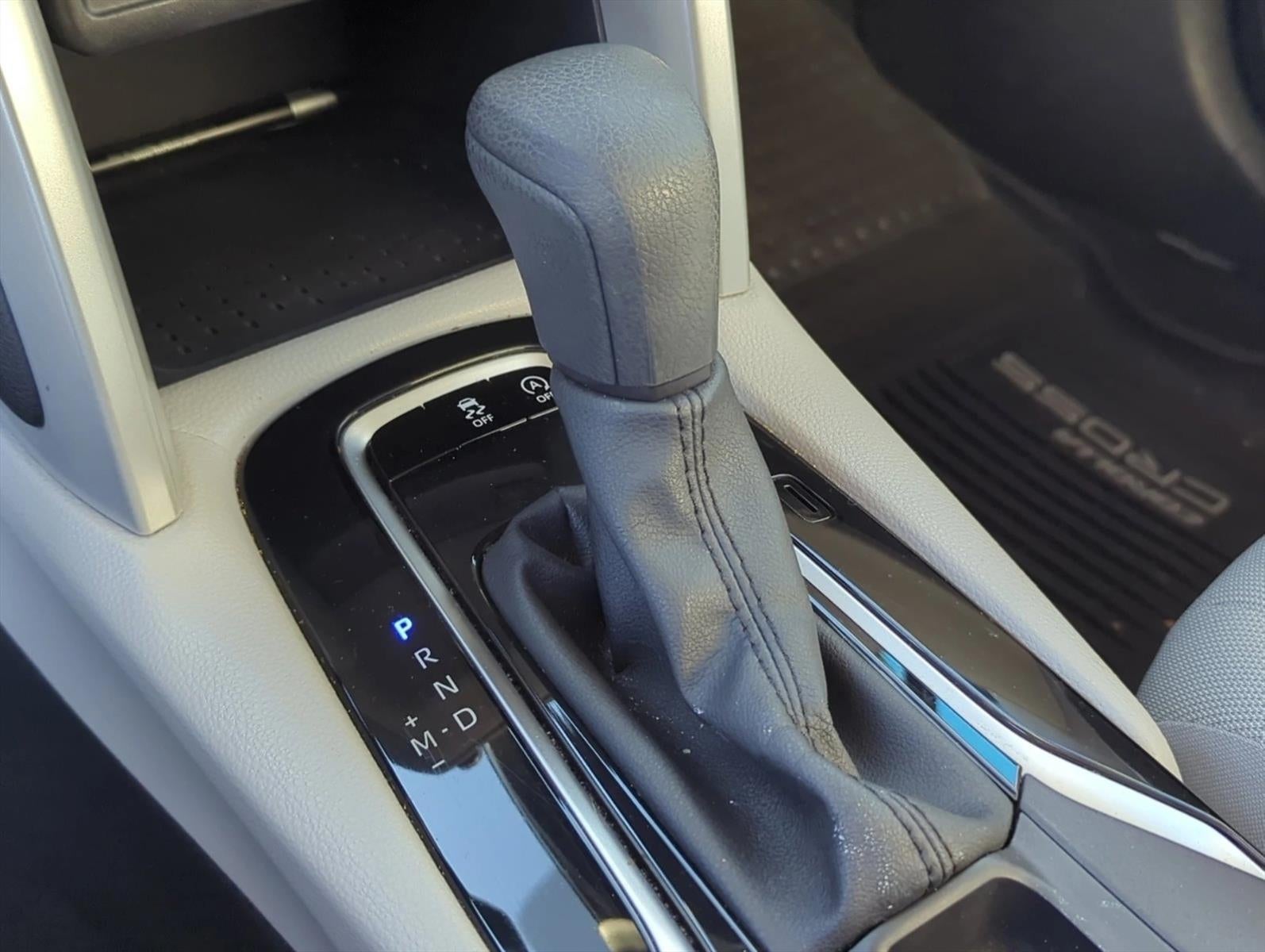 2025 Toyota Corolla Cross L 2WD (Natl)