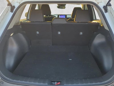 2024 Toyota Corolla Cross LE 4WD (Natl)
