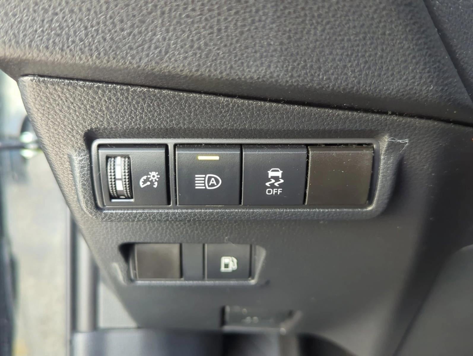 2023 Toyota Corolla Cross Hybrid SE 4WD (Natl)