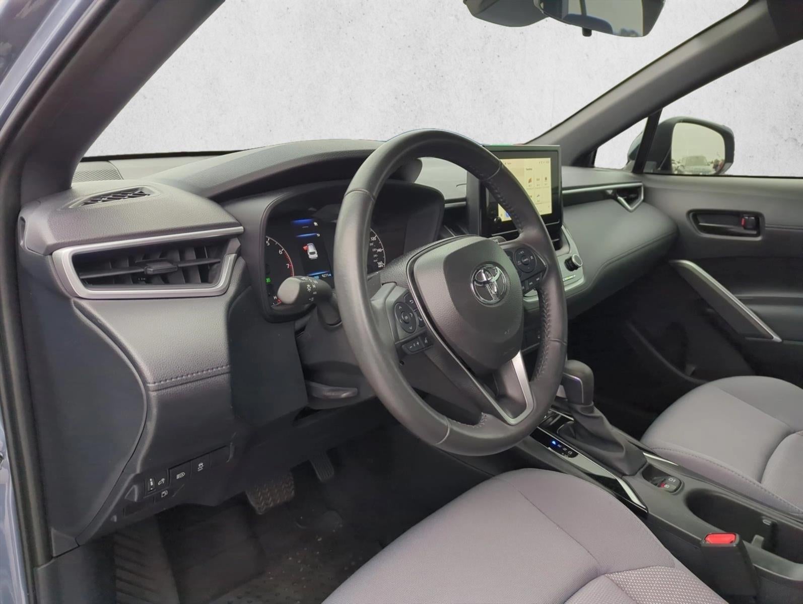 2024 Toyota Corolla Cross Hybrid SE 4WD (Natl)