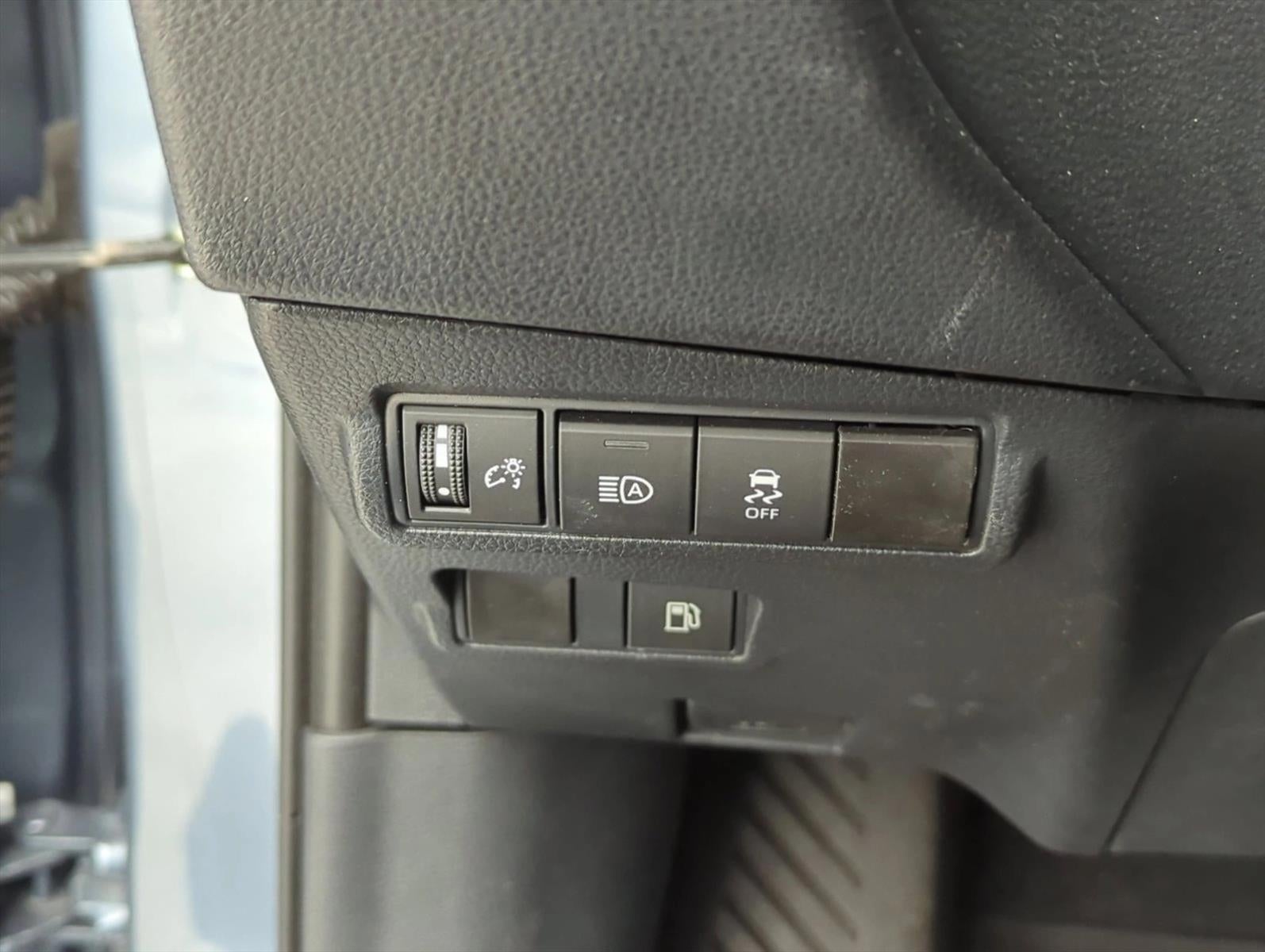 2024 Toyota Corolla Cross Hybrid SE 4WD (Natl)