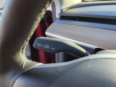 2023 Tesla Model Y Performance AWD