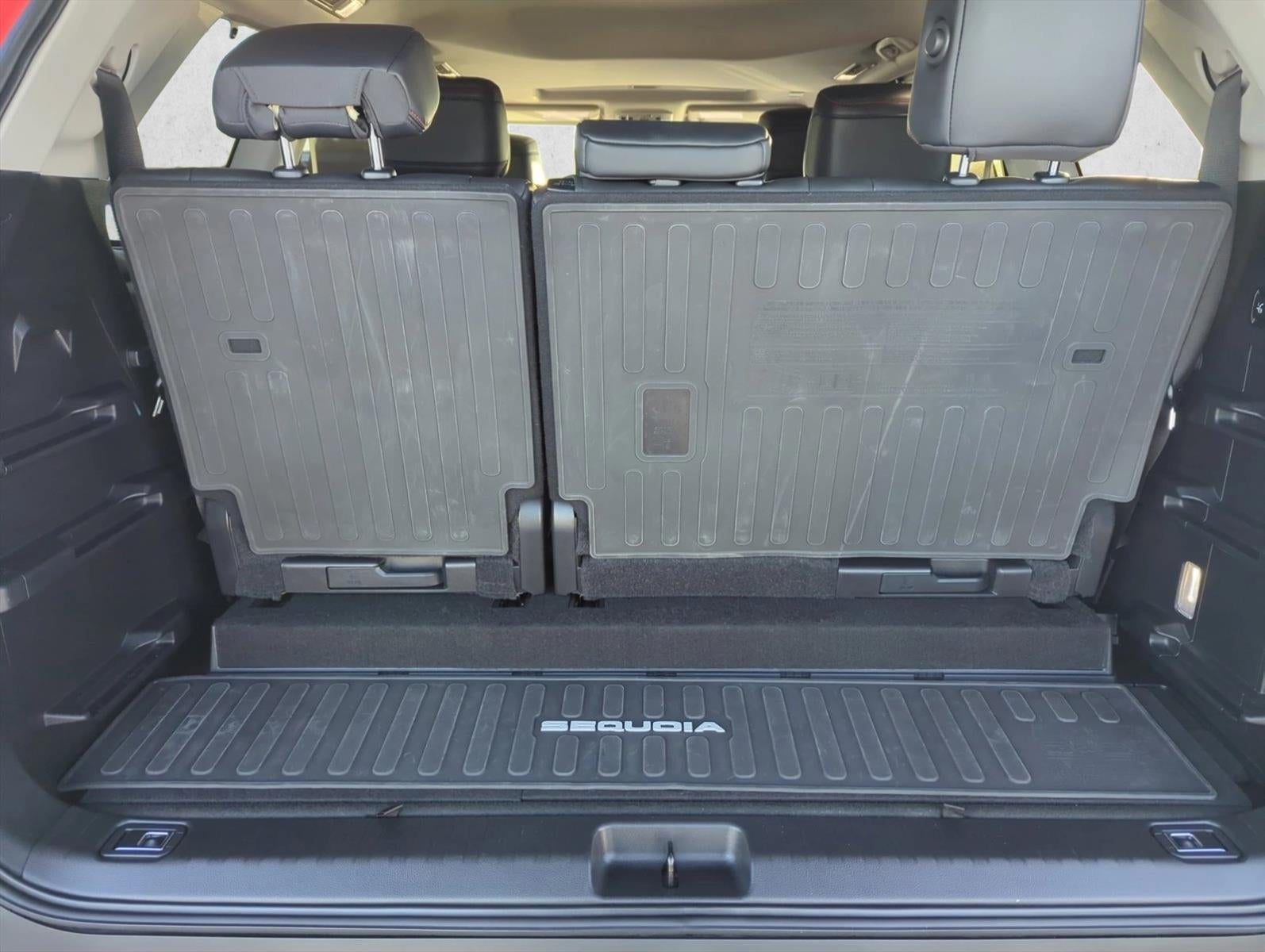 2023 Toyota Sequoia TRD Pro 4WD (Natl)