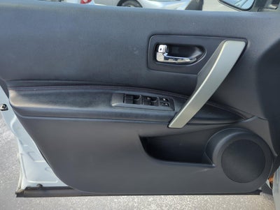 2012 Nissan Rogue FWD 4dr SL