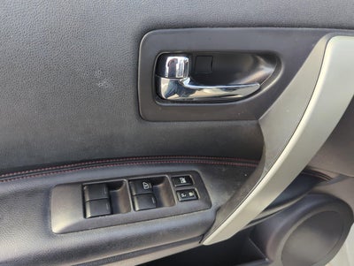 2012 Nissan Rogue FWD 4dr SL