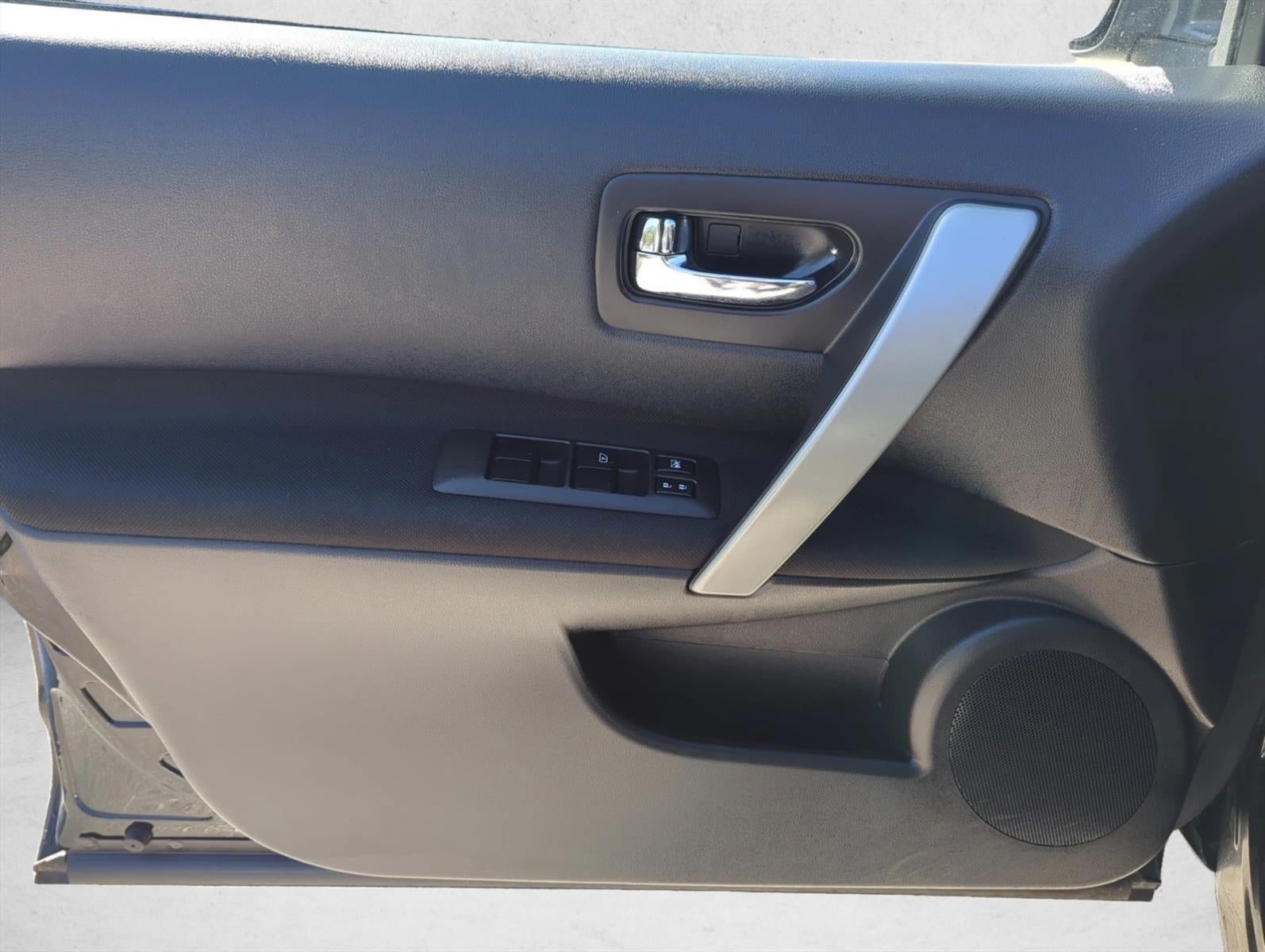 2013 Nissan Rogue AWD 4dr S