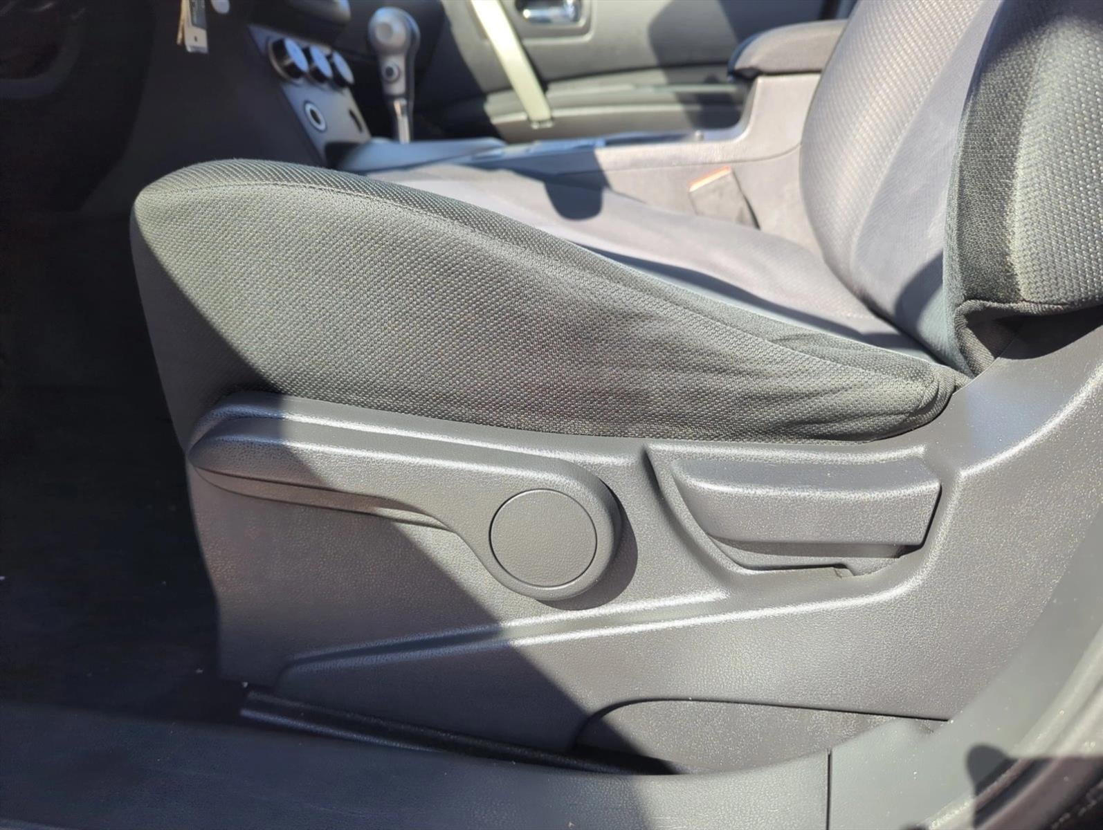 2013 Nissan Rogue AWD 4dr S