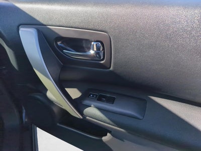 2013 Nissan Rogue AWD 4dr S