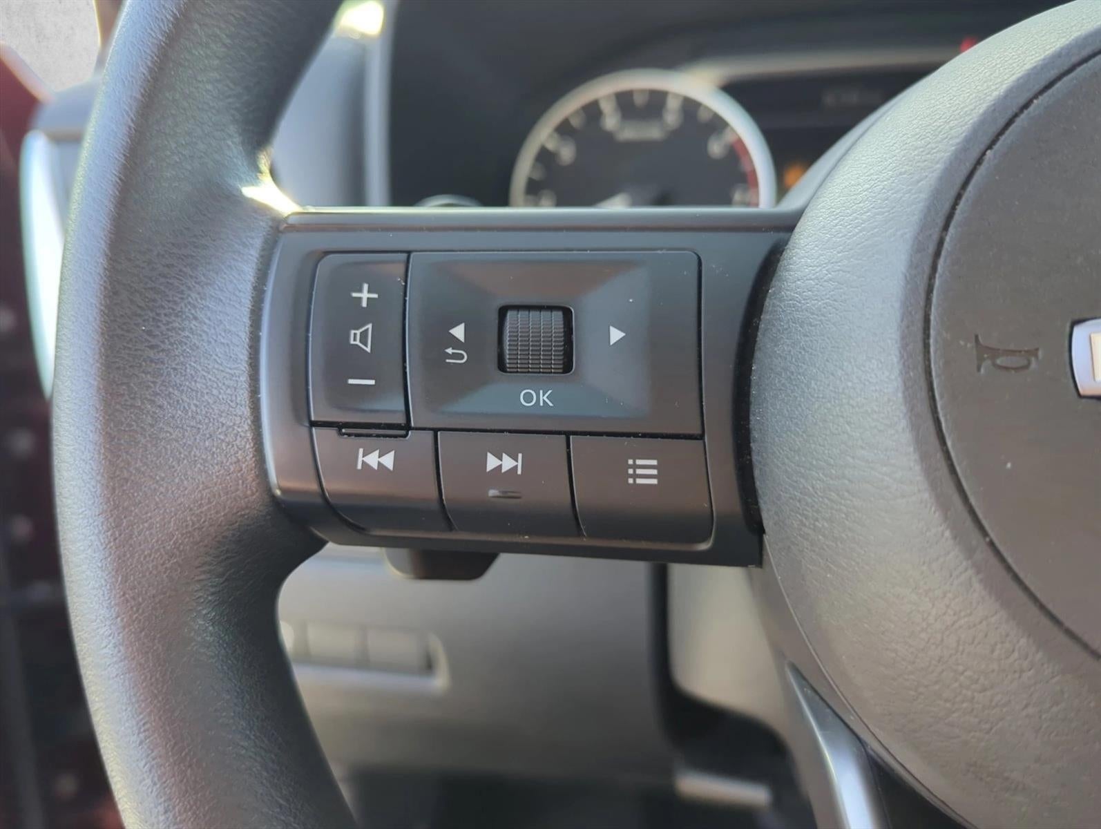 2023 Nissan Rogue AWD S