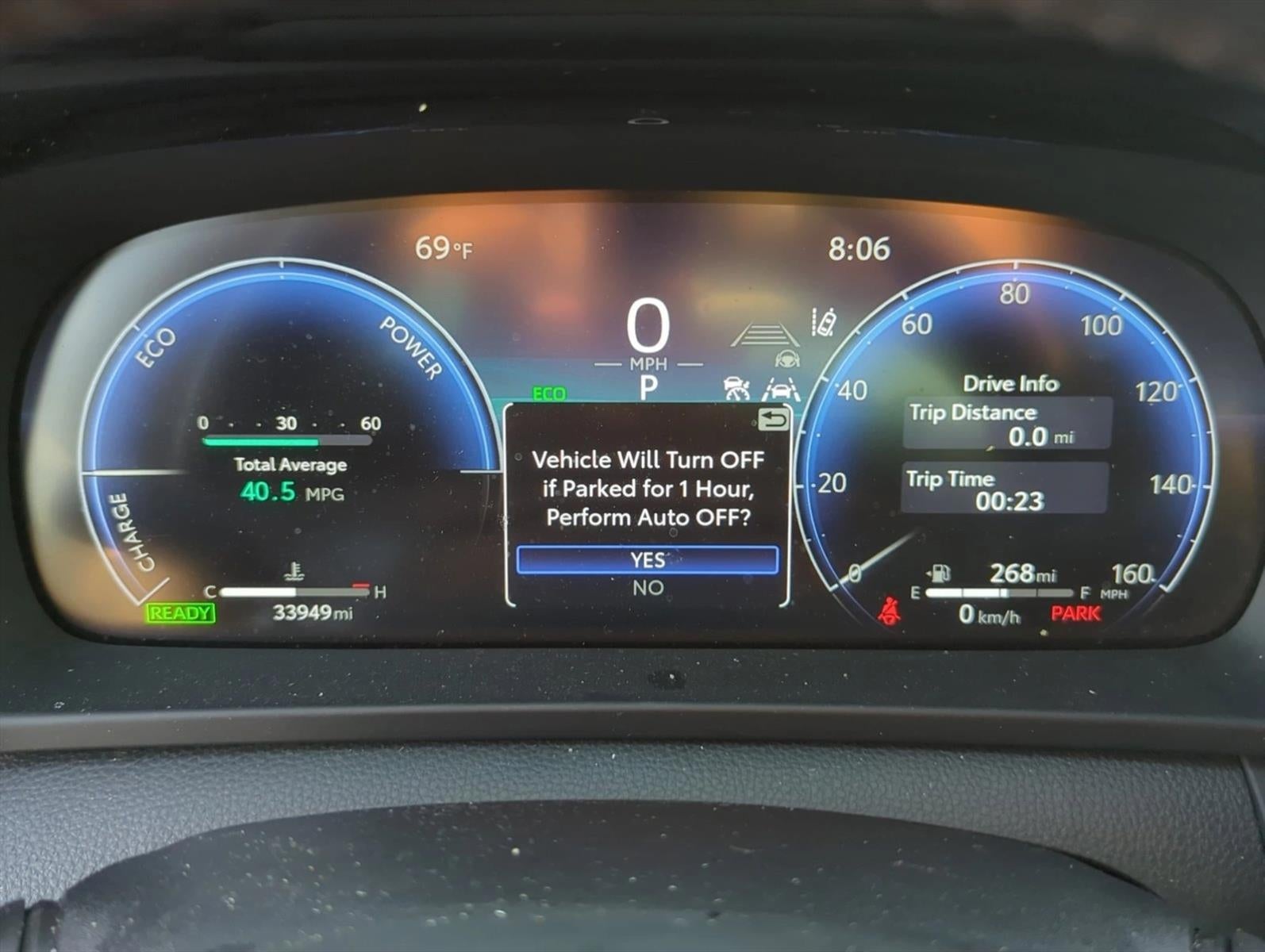 2023 Toyota Crown XLE AWD (Natl)