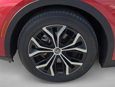 2024 Toyota Crown XLE AWD (Natl)