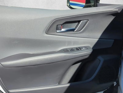 2025 Toyota Prius XLE (Natl)