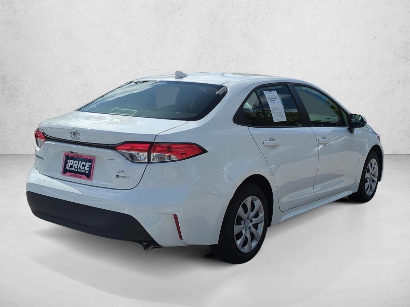 2026 Toyota Corolla Hybrid LE FWD (Natl)