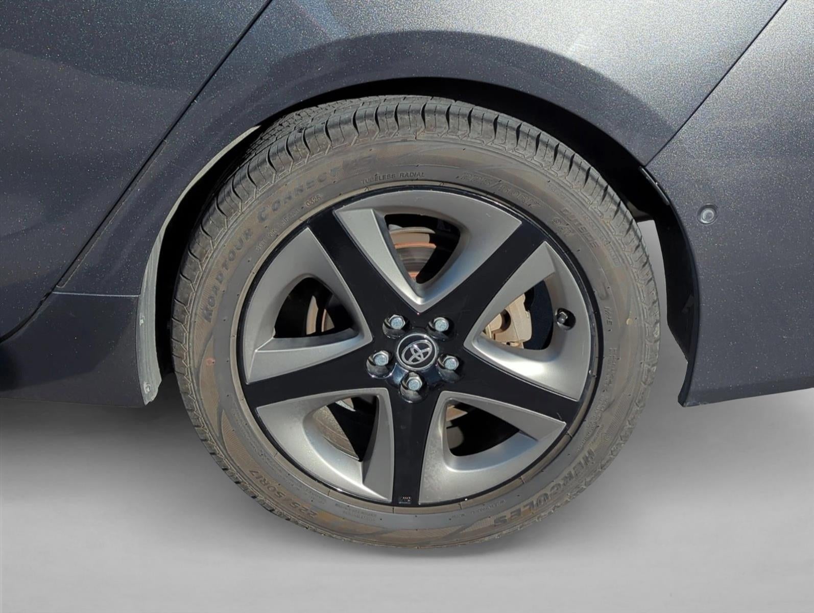 2021 Toyota Prius XLE (Natl)