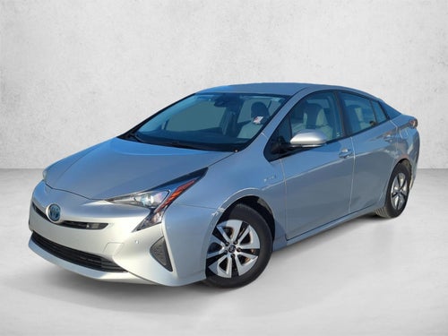 2017 Toyota Prius Three (GS)